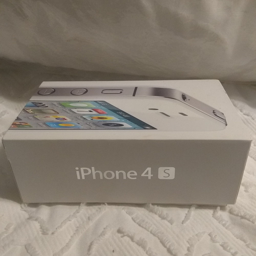 iPhone 4S cellphone